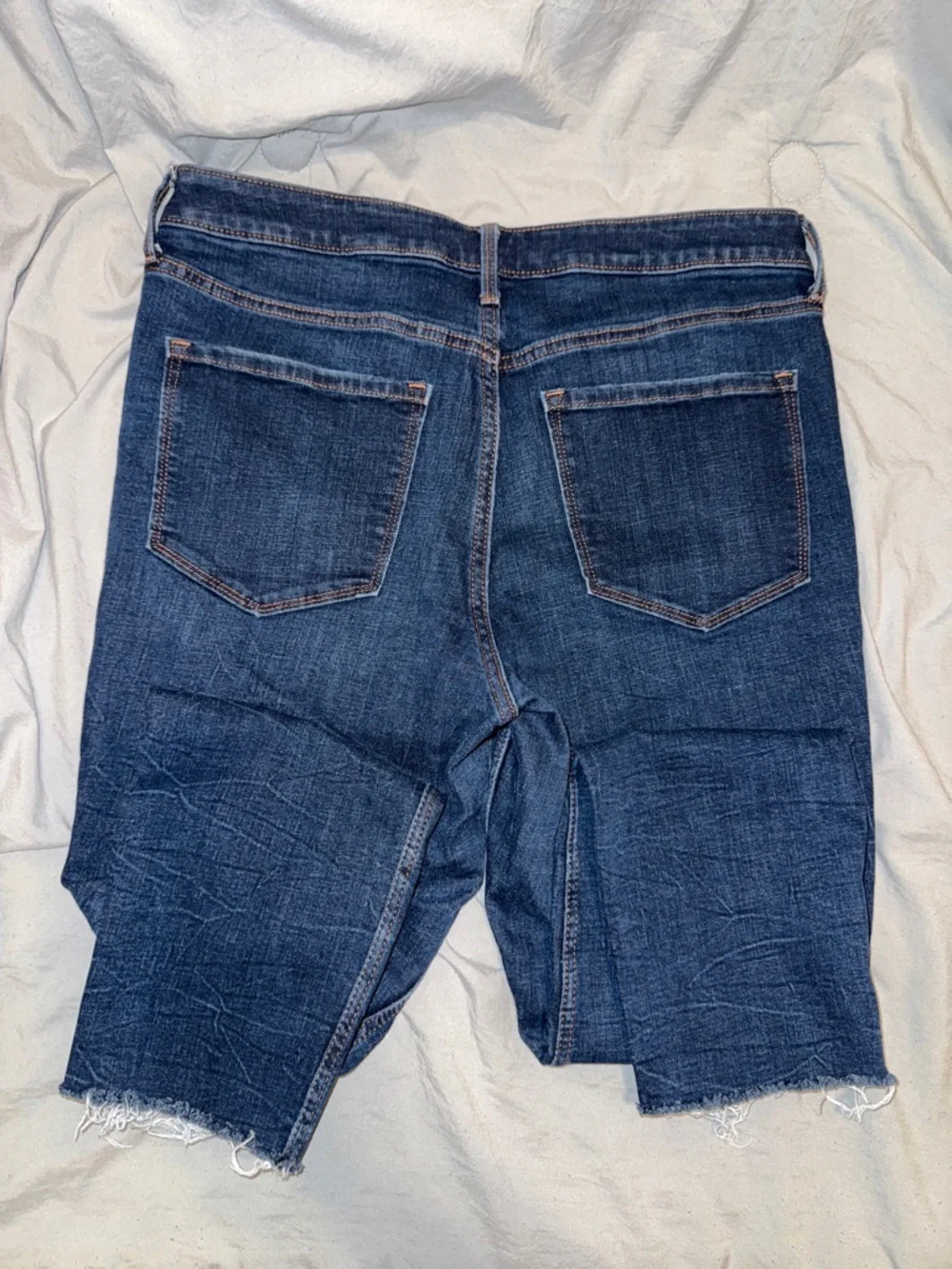 Old Navy Dark Blue Distressed Ankle Crop Jeans - Picture 5 of 5